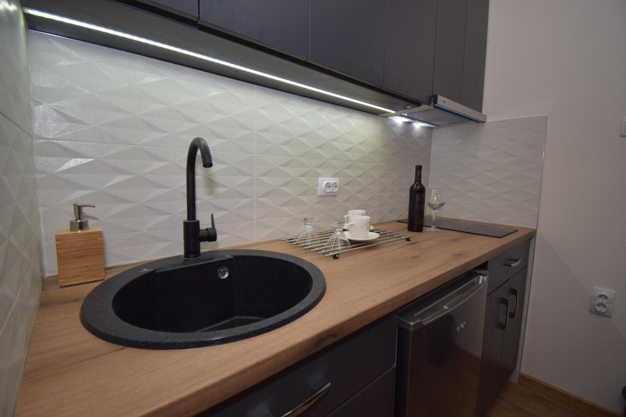 Apartments Wolf เบลเกรด ภายนอก รูปภาพ